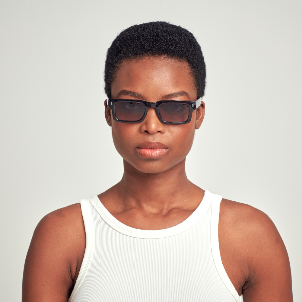 SUN12V6_03_1000X1000_IVY.webp