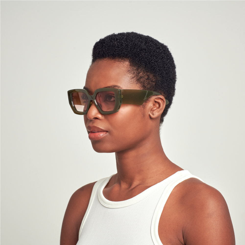 SUN16v6_04_1000X1000_IVY-1.webp