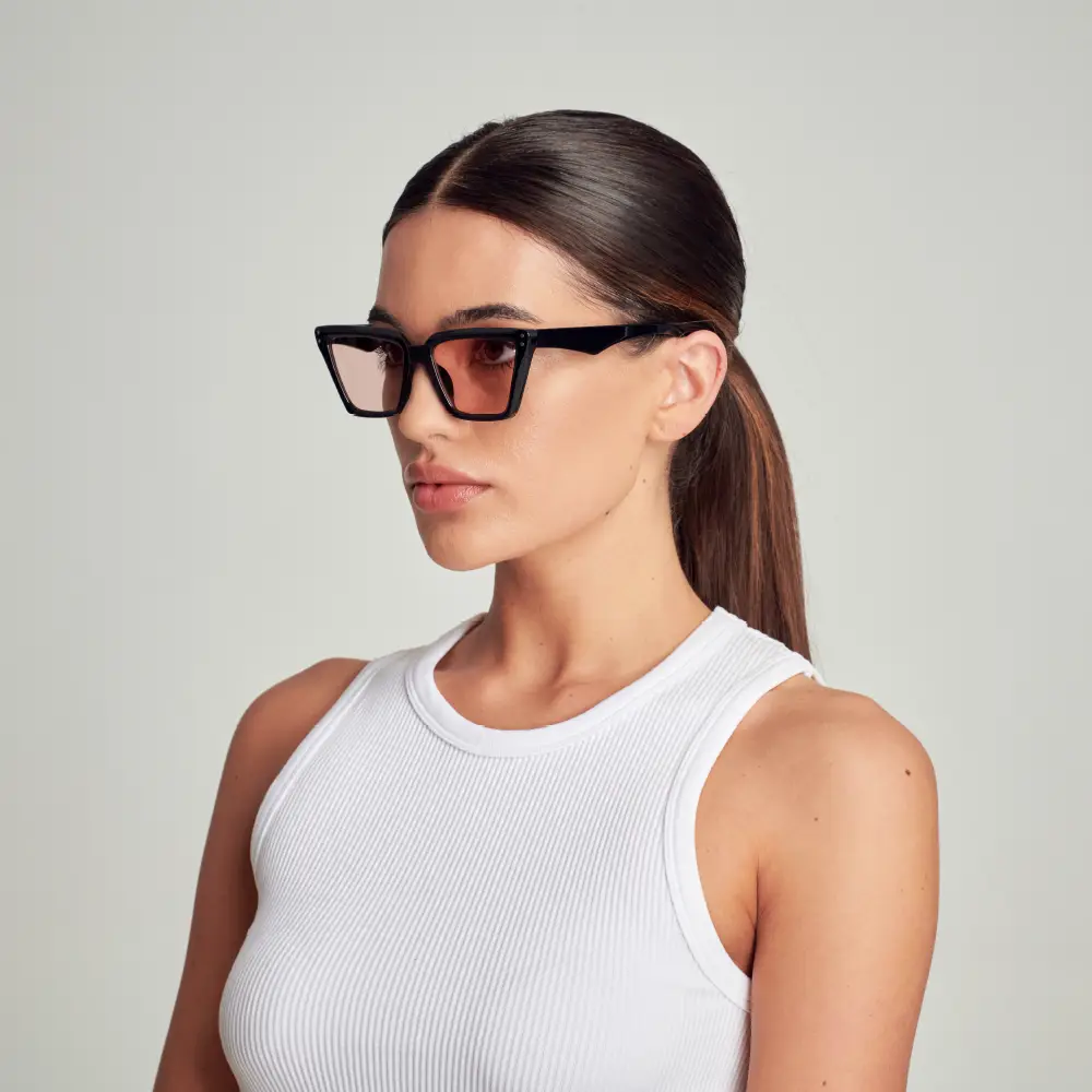 IVY_PDP_MDS_SUN09V5-4_1000x1000_IVY.webp