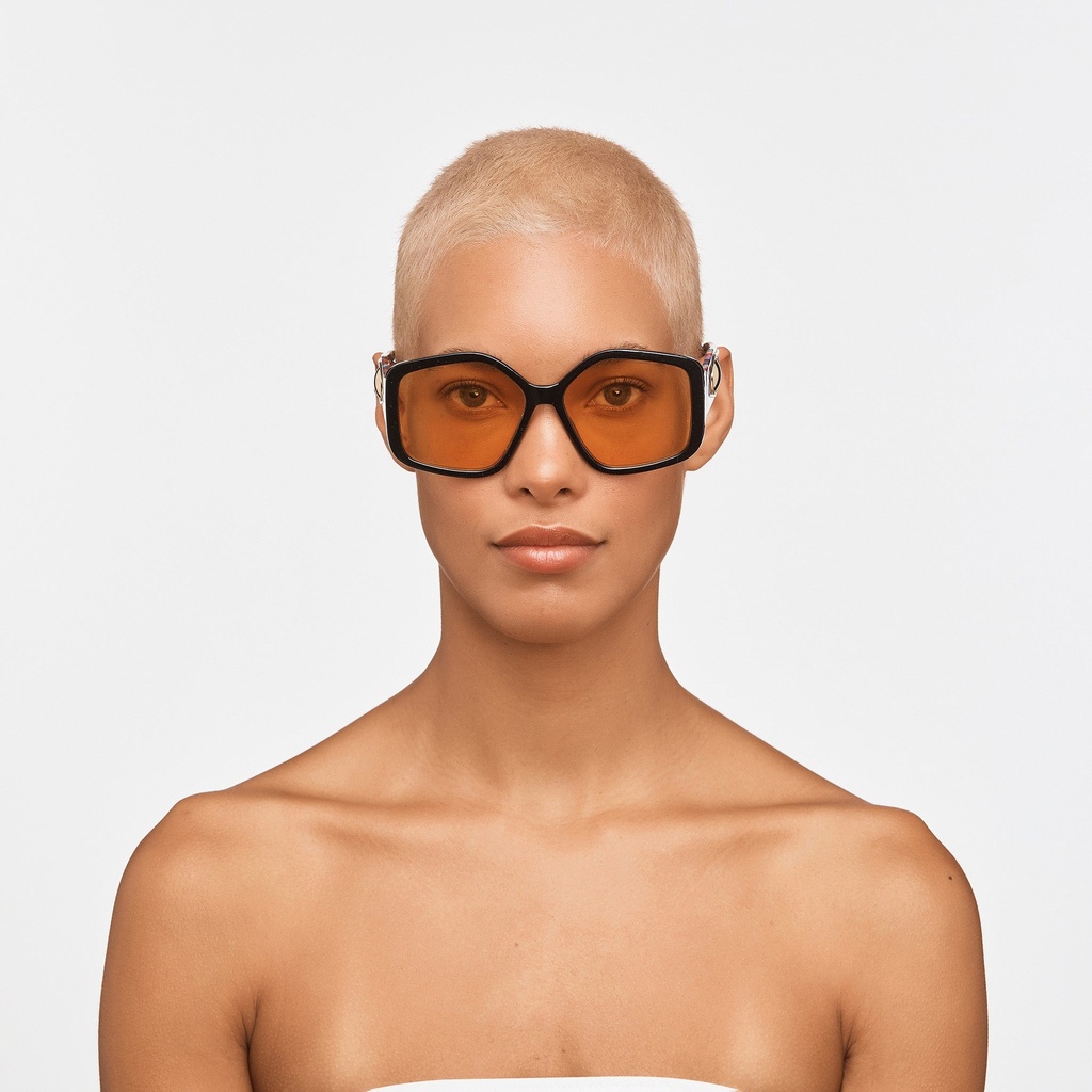 MADSHADE_SUN40_Application_Model_Front_May032022.jpg