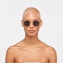 MADSHADE_SUN33_Application_Model_Front_May032022.jpg