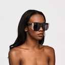 MADSHADE_SUN45_Application_Model_Side_May022022.jpg